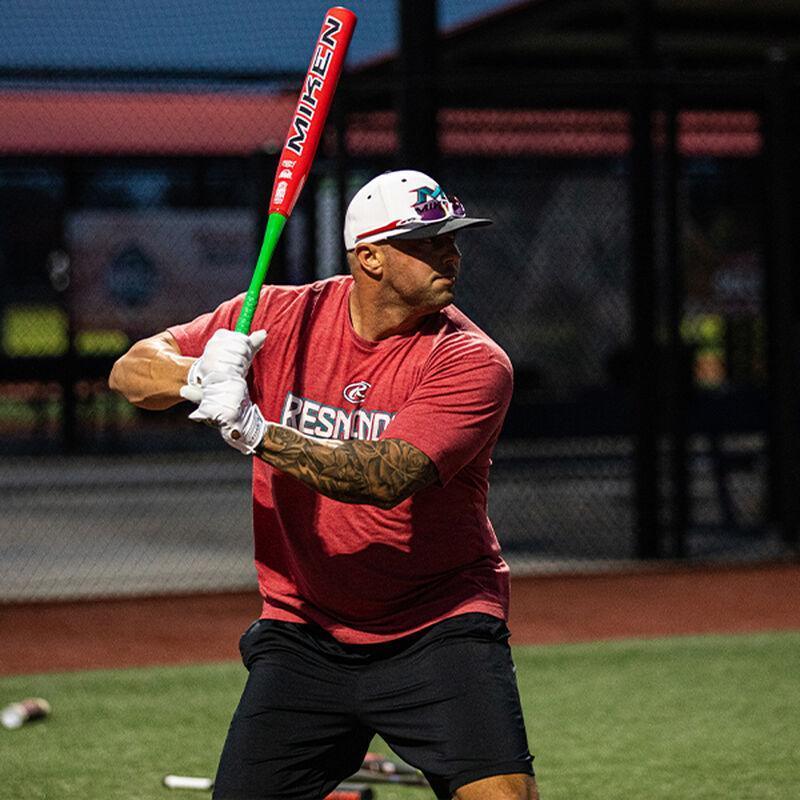 2024 Miken Hot Sauce Maxload USSSA Slowpitch Softball Bat - MSU4HSL - Smash It Sports