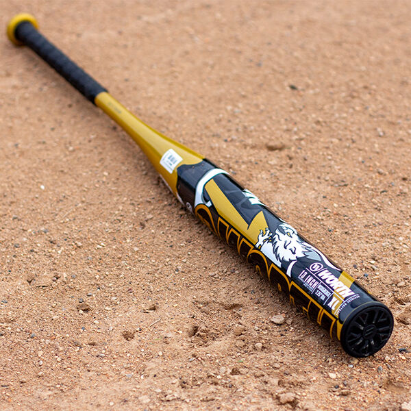2025 Worth Bedlam Gold XL 1-Piece USSSA Slowpitch Softball Bat WSU5BEDG1L