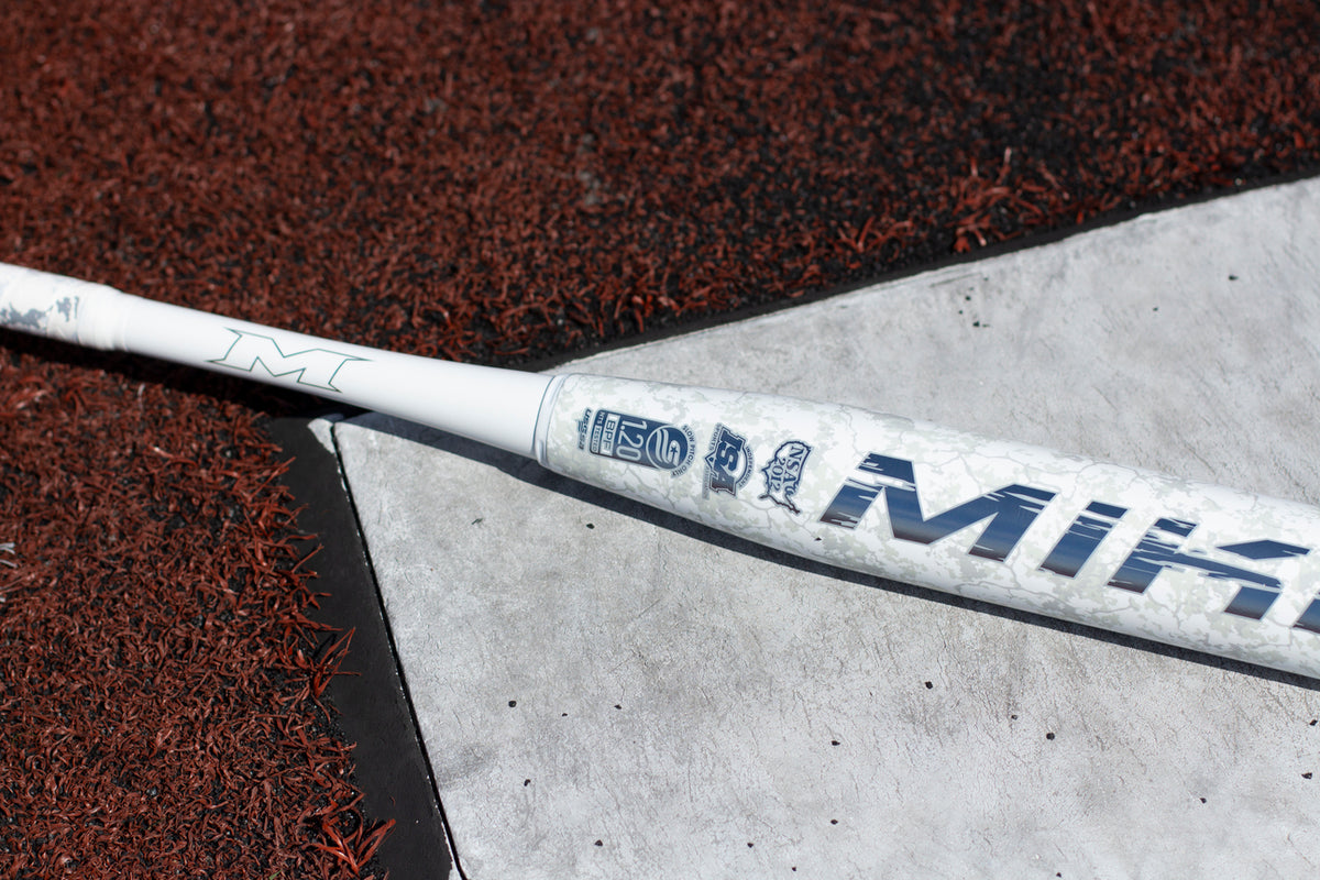 2026 Miken Freak Whiteout Maxload USSSA Slowpitch Softball Bat - MSU6FWCL