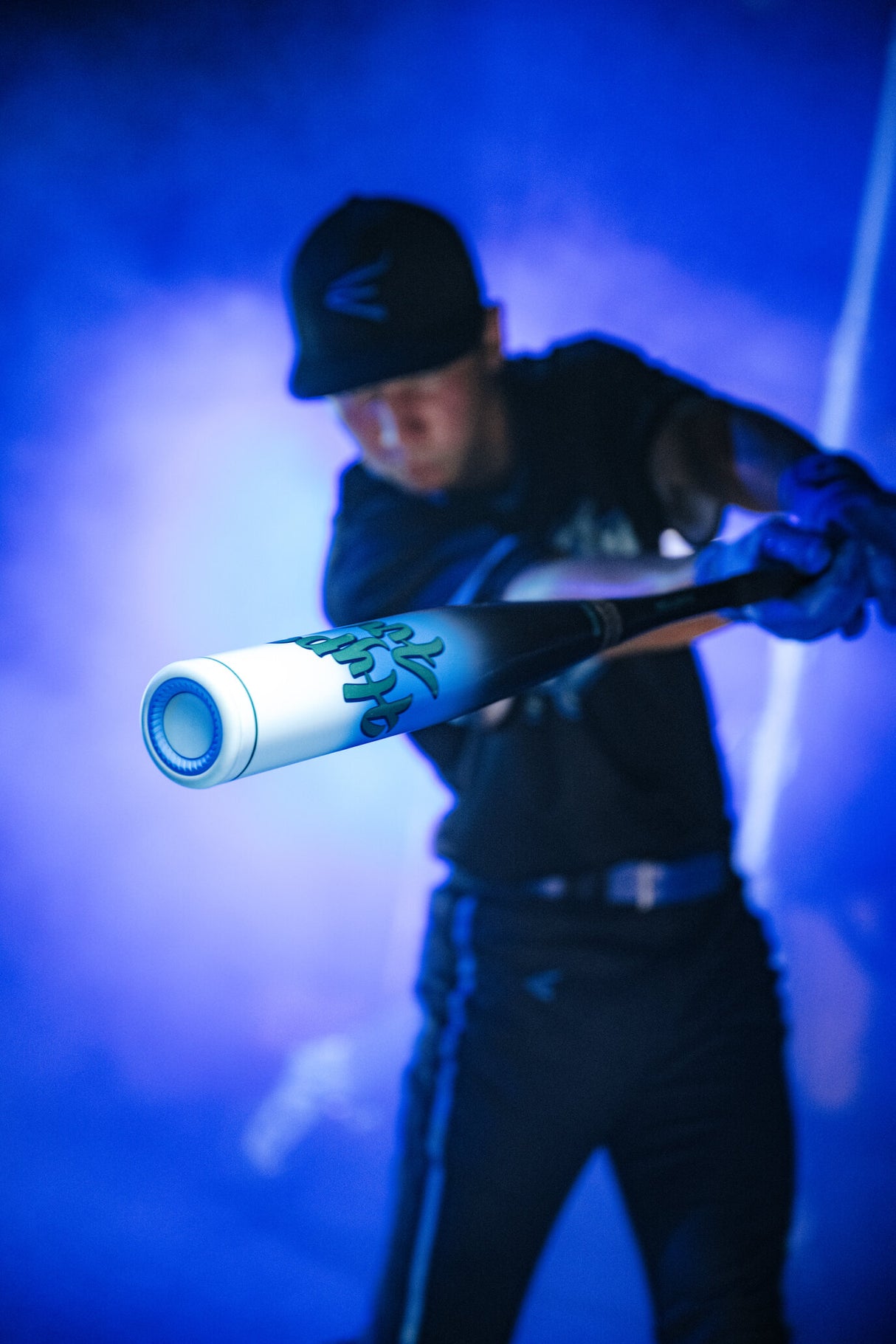 2027 Easton Hype Fire -3 BBCOR Baseball Bat - EBB7HYP3