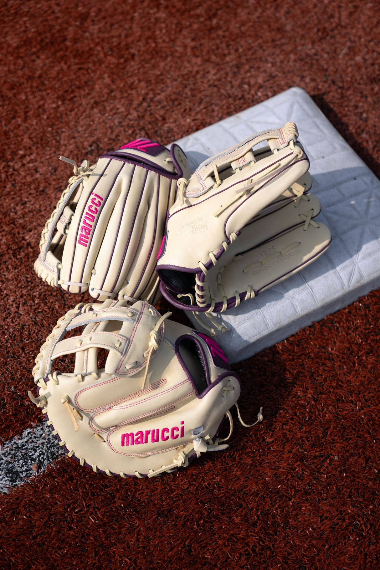 Marucci Ascension M Type Series 39S2 13" Fastpitch Softball First Base Mitt/Glove