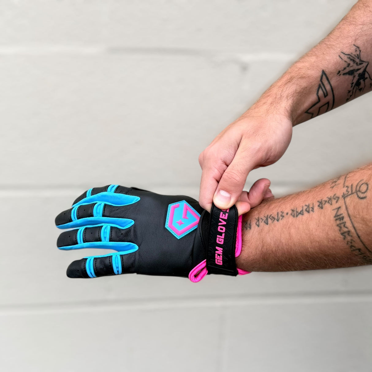 Gem Glove Prospector Short Cuff Batting Glove - Black/Vice