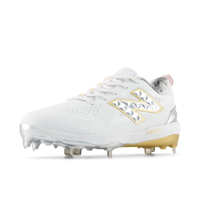 New Balance Women's FuelCell FUSE v5 Metal Fastpitch Softball Cleats - White / Gold - SMFUSEE5