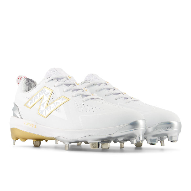 New Balance Women's FuelCell FUSE v5 Metal Fastpitch Softball Cleats - White / Gold - SMFUSEE5