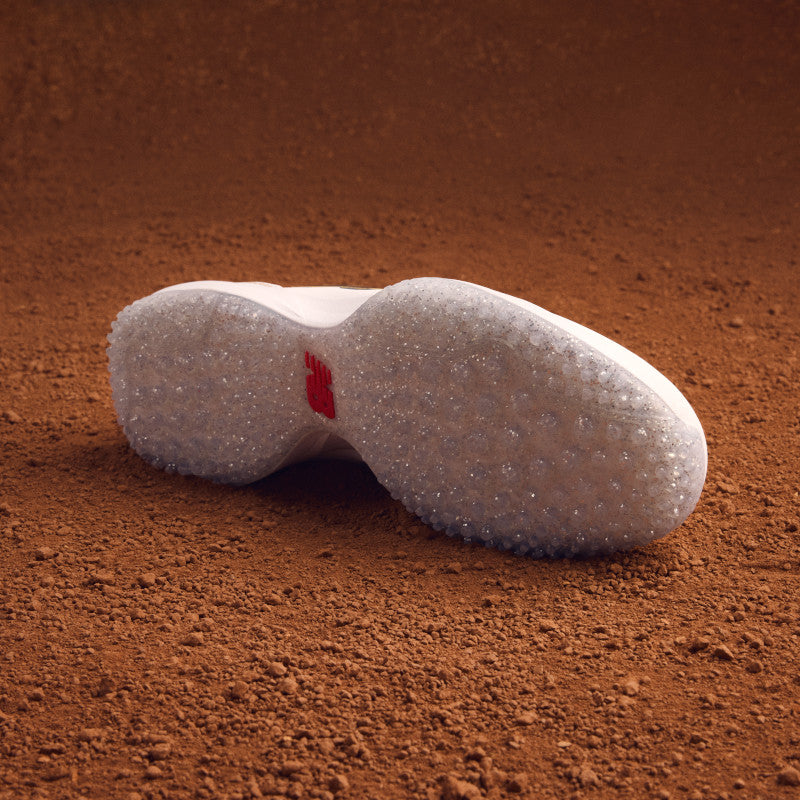 New Balance Women's FUSE v5 Turf Trainer Softball Shoes - White/Gold - STFUSEE5