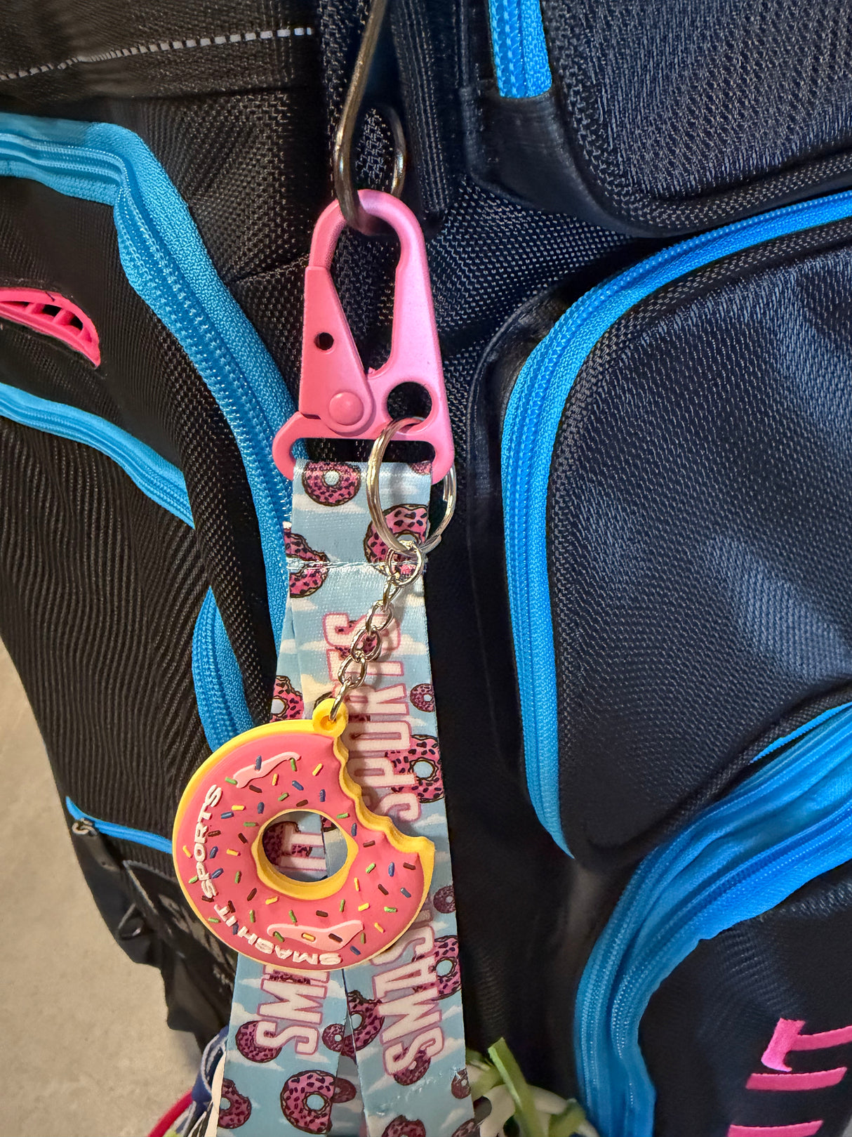 Smash It Sports x Gem Gloves - GloveLink Multi-Use Glove Clip