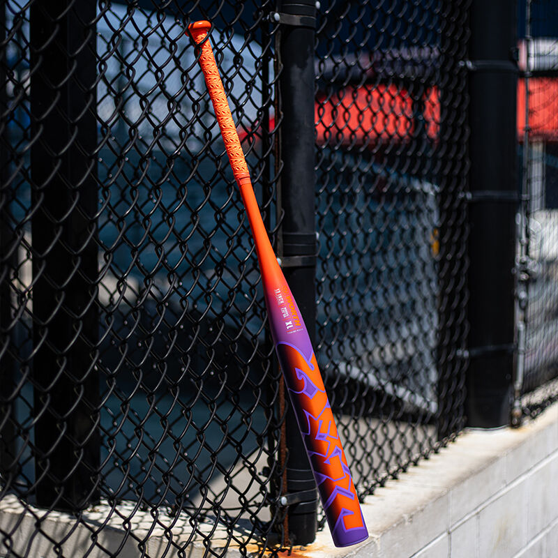 2025 Worth 2Legit XL 1-Piece USSSA Slowpitch Softball Bat WSU52L1L