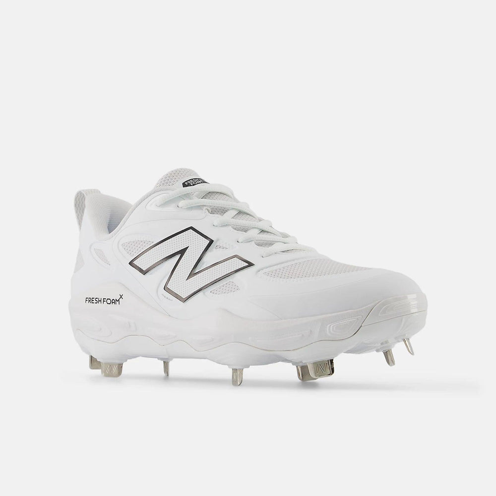 New Balance Women's Fresh Foam X Velo v4 Metal Fastpitch Softball Cleats - White SMVELOW4 - Smash It Sports