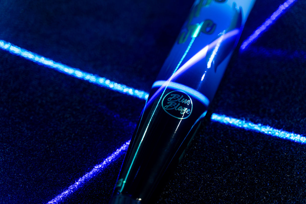 2027 Easton Hype Fire -3 BBCOR Baseball Bat - EBB7HYP3
