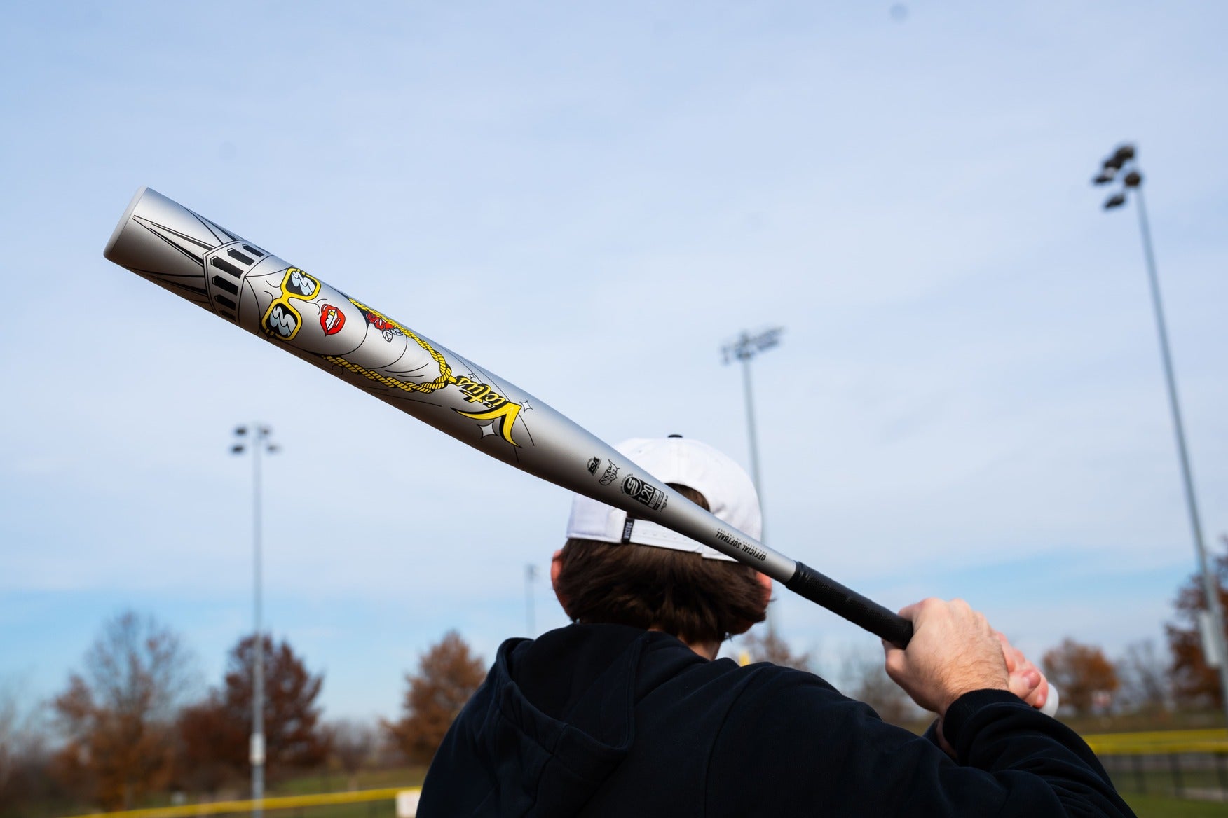 2025 Victus Beacon Silver USSSA Slowpitch Softball Bat - VSPBS1BBU