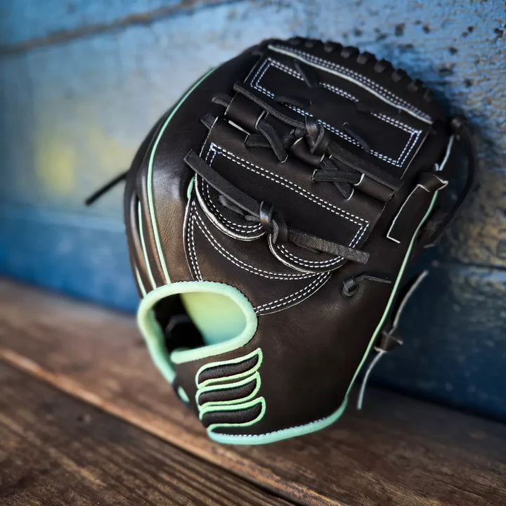 Emery Summit Pro ELS19 Pitcher's Glove – Black/Mint