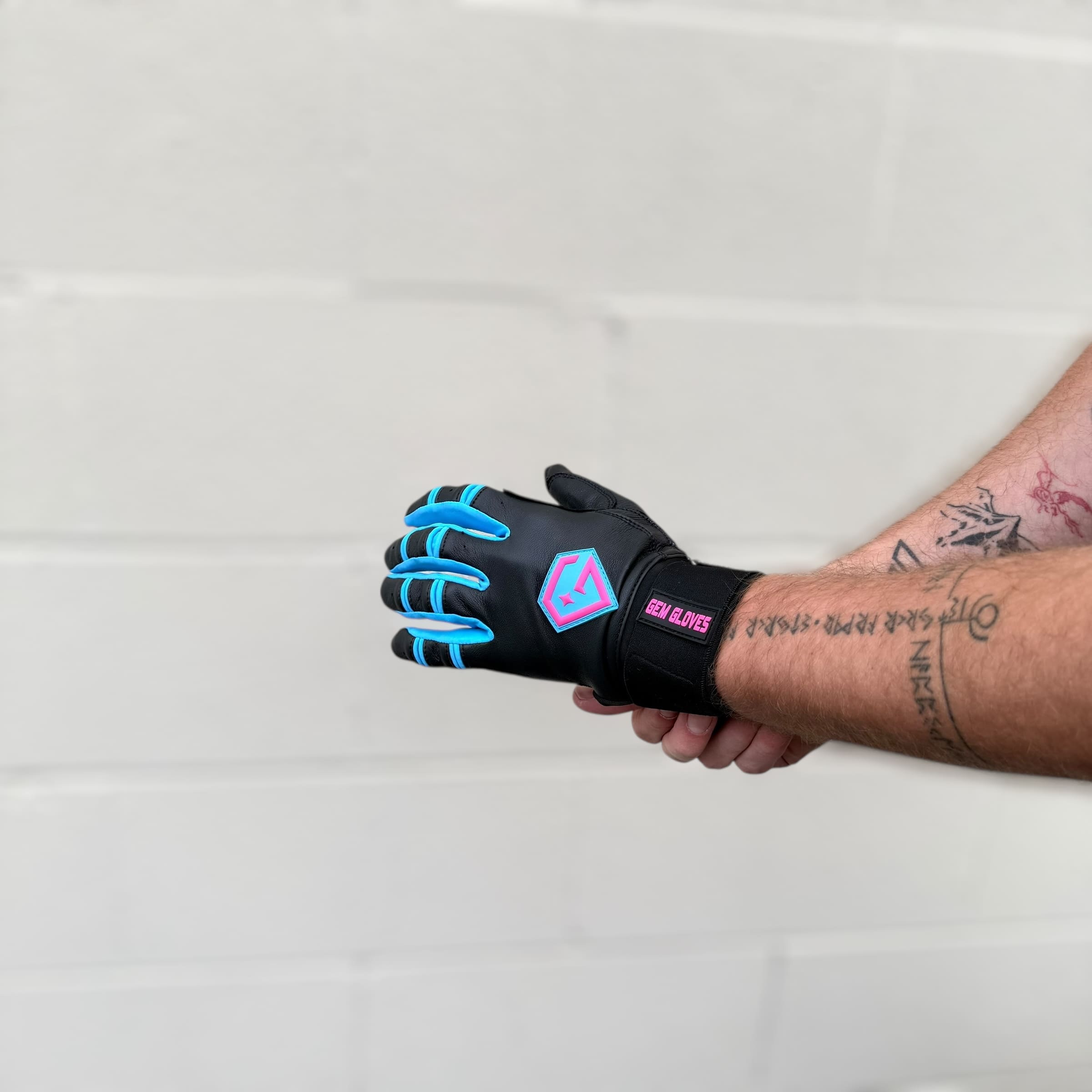 Gem Glove Prospector Long Cuff Batting Glove - Black/Red