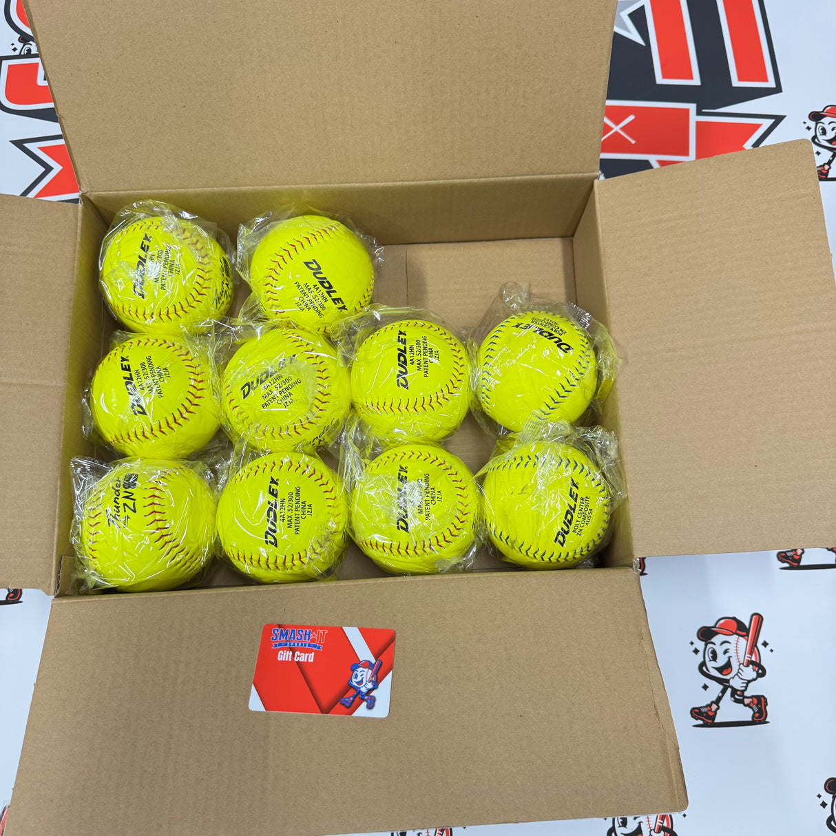 (AUCTION) MIXED Dudley Slowpitch Softballs (4A12HN/4U554) & $10 SIS Gift Card
