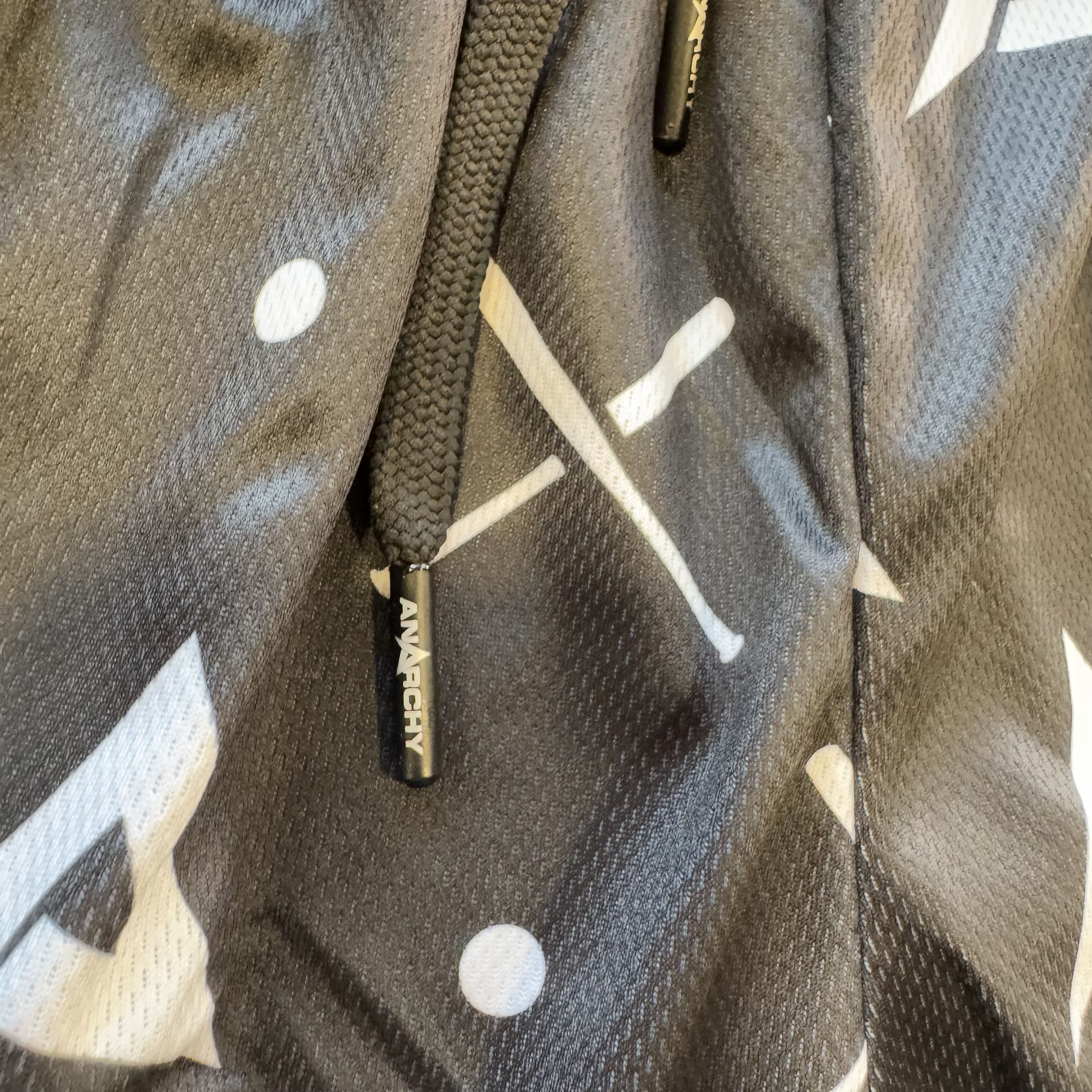 Anarchy Mesh Shorts - Black/White