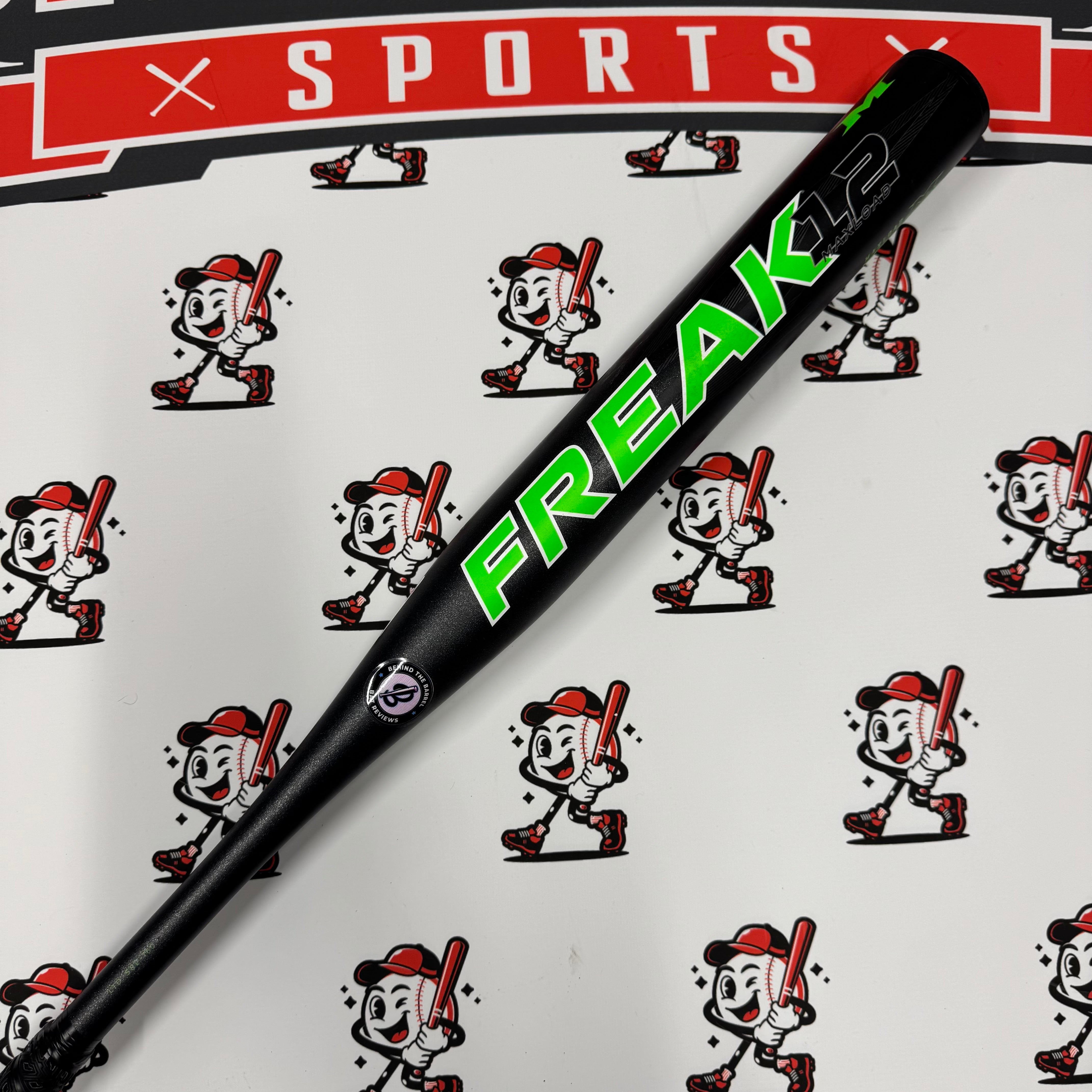(AUCTION) USED 2025 Miken Freak12 1-Piece Maxload USSSA Slowpitch Softball Bat - MSU5F121L (26oz)