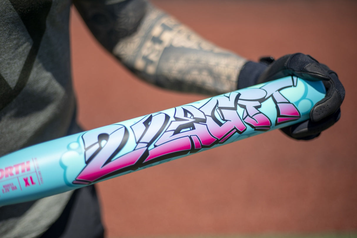2026 Worth 2 Legit XL 1-Piece USSSA Slowpitch Softball Bat - WSU62L1L - lifestyle photo (3 of 7)