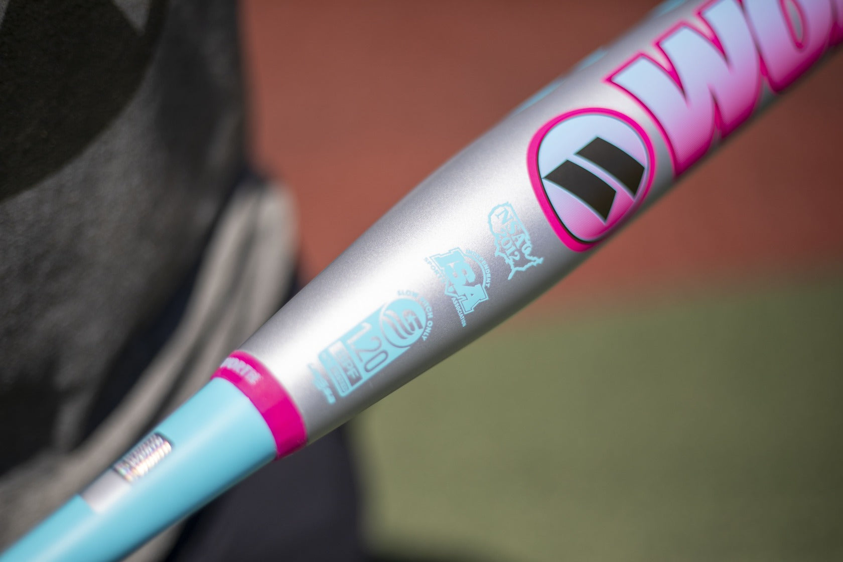 2026 Worth 2 Legit XL 2-Piece USSSA Slowpitch Softball Bat - WSU62LL - lifestyle photo (2 of 8)