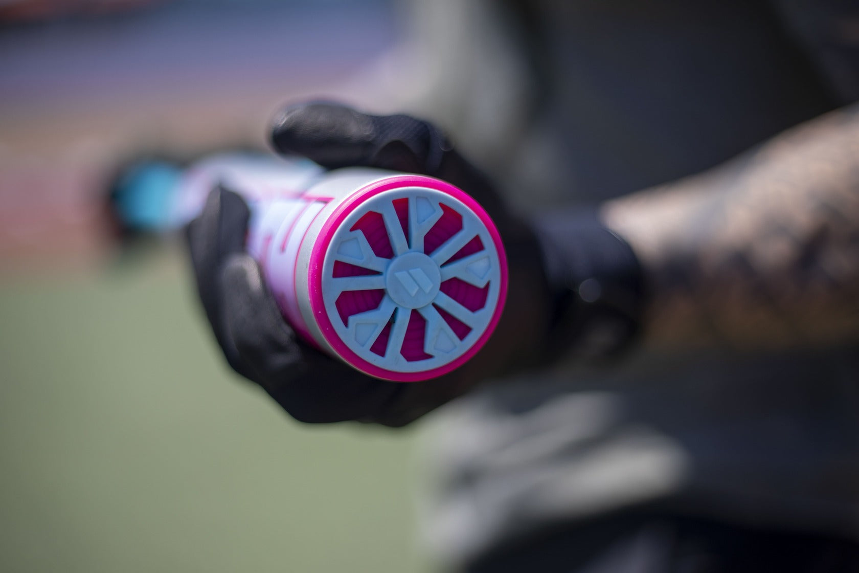 2026 Worth 2 Legit XL 2-Piece USSSA Slowpitch Softball Bat - WSU62LL - lifestyle photo (1 of 8)