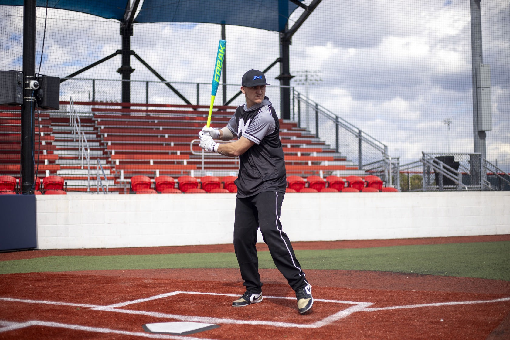 2026 Miken Freak Splatter 2-Piece Maxload USSSA Slowpitch Softball Bat - MSU6FRKL