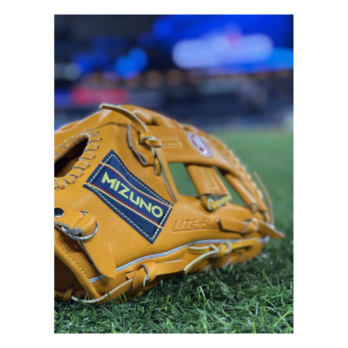 Mizuno World Win 11.5" Baseball Fielding Glove - GWW-40HAGA
