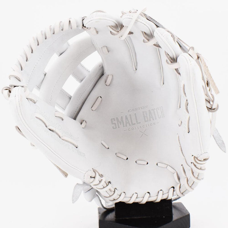 Easton Small Batch No. 55 Slowpitch Glove White Out - Smash It Sports