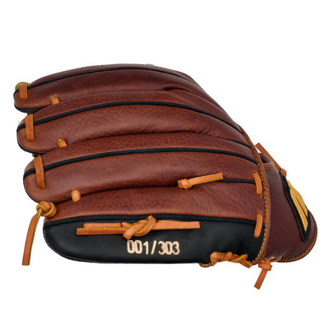 Mizuno Chipper Jones MCL-5001 Classic Pro '99 11.75" Baseball Fielding Glove - Smash It Sports