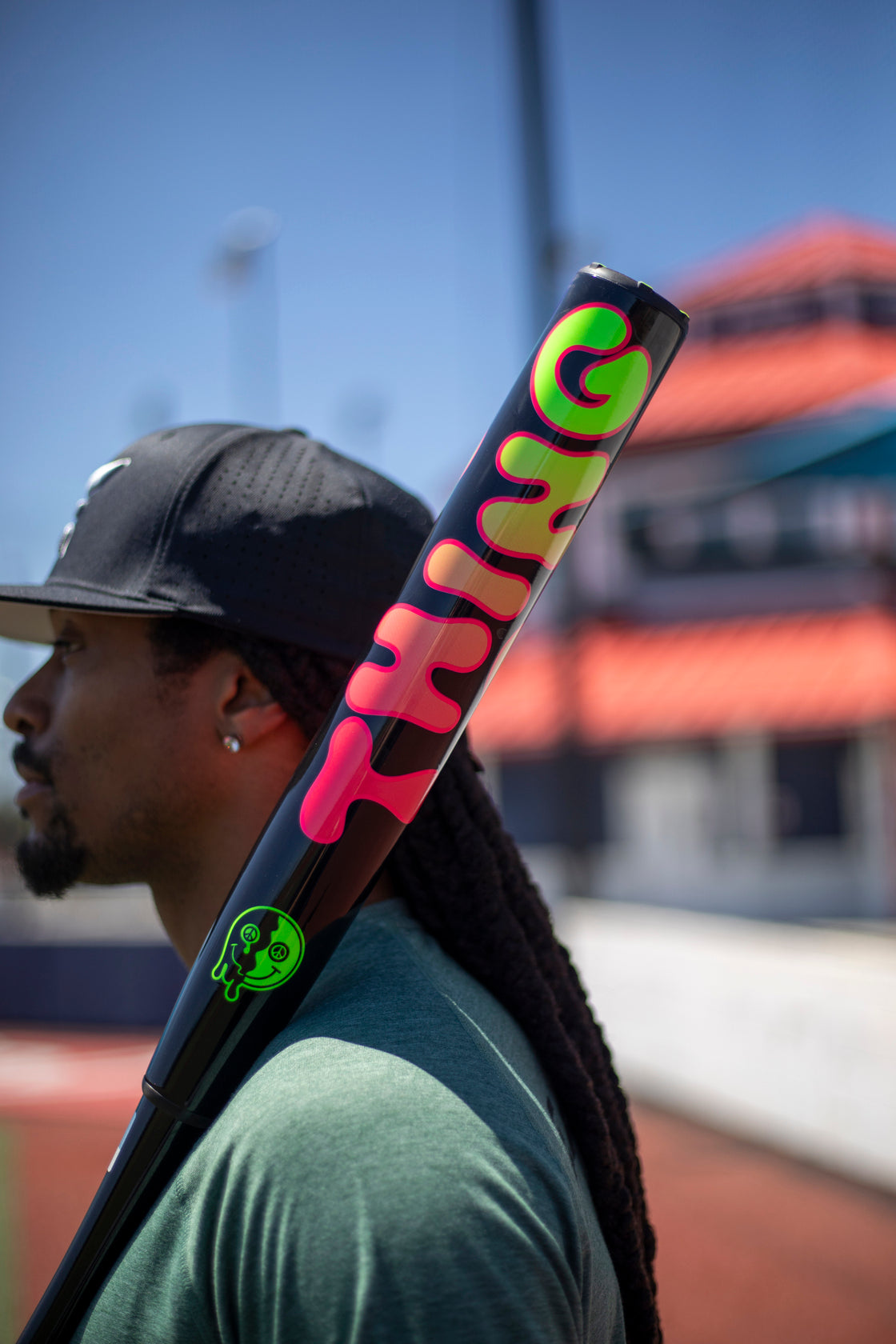 2026 Easton Thing 2-Piece Loaded USSSA Slowpitch Softball Bat - ESU6THGL - lifestyle photo (4 of 10)